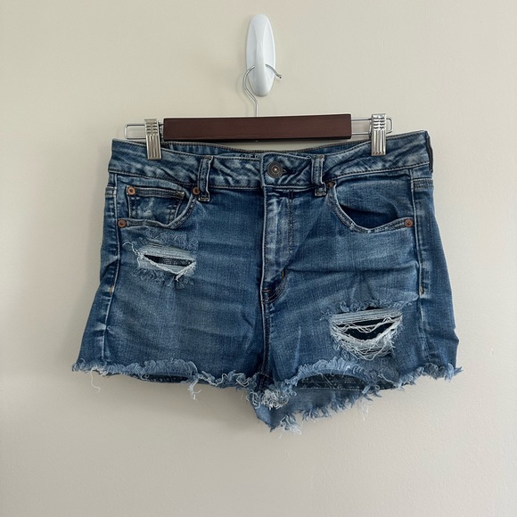 American Eagle Outfitters Pants - American Eagle Hi-Rise Shorts